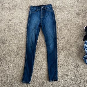 High waisted skinny jeans